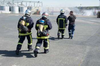 Arrivée des sapeurs-pompiers en renfort des moyens internes