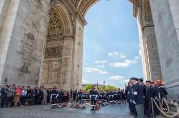 Cérémonie JNSP Arc de Triomphe Paris